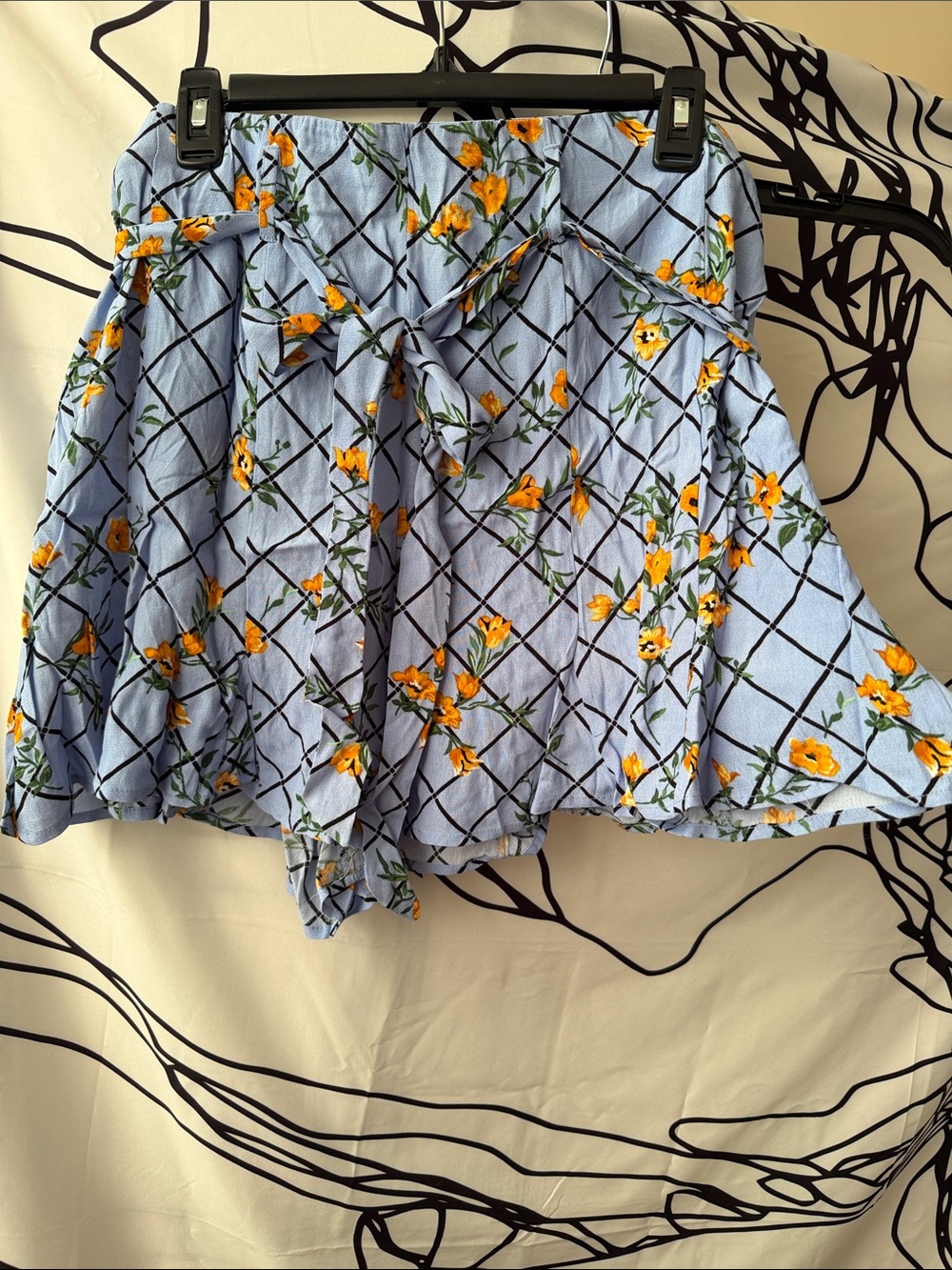 Fashion Nova Blue Floral Tie-Waist High Waist Shorts